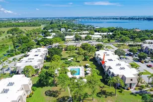 1800 SE St Lucie Blvd SE, Stuart, FL 34996 - Photo 23