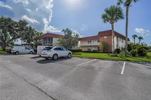 98 Spring Lake Dr, Vero Beach, FL 32962 - Photo 23