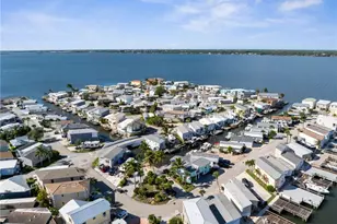 1084 Nettles Blvd, Jensen Beach, FL 34957 - Photo 5