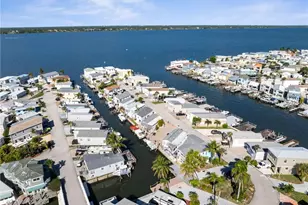 1084 Nettles Blvd, Jensen Beach, FL 34957 - Photo 7