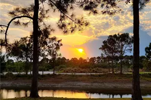 8320 Mulligan Cir, Port Saint Lucie, FL 34986 - Photo 15