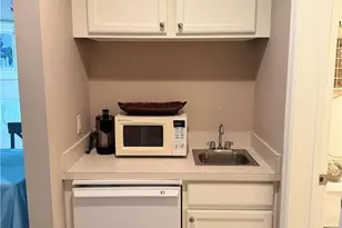 8320 Mulligan Cir, Port Saint Lucie, FL 34986 - Photo 11