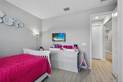 516 SE Villandry Way, Port Saint Lucie, FL 34984 - Photo 19