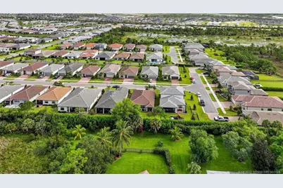 516 SE Villandry Way, Port Saint Lucie, FL 34984 - Photo 45