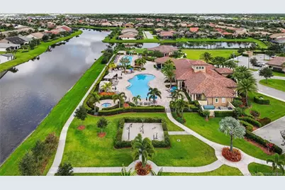 516 SE Villandry Way, Port Saint Lucie, FL 34984 - Photo 59