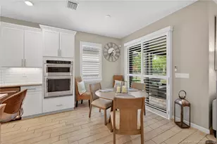 516 SE Villandry Way, Port Saint Lucie, FL 34984 - Photo 11