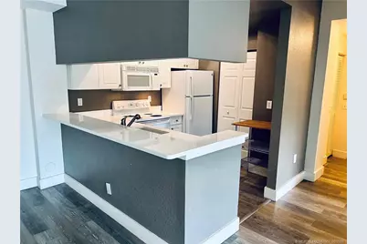 2917 Tuscany Court #113, Palm Beach Gardens, FL 33410 - Photo 1