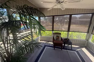 7102 SE Yellowood Ln, Stuart, FL 34994 - Photo 9