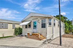 10725 S Ocean Dr, Jensen Beach, FL 34957 - Photo 25