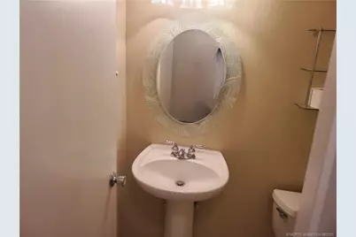 2929 SE Ocean Boulevard #128-7, Stuart, FL 34996 - Photo 9