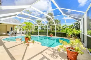 1171 SE Buttonwood Cir, Stuart, FL 34997 - Photo 9