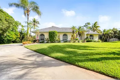 1171 SE Buttonwood Circle, Stuart, FL 34997 - Photo 3