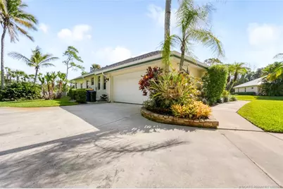 1171 SE Buttonwood Circle, Stuart, FL 34997 - Photo 5