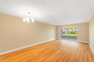 2950 SE Ocean Blvd, Stuart, FL 34996 - Photo 5