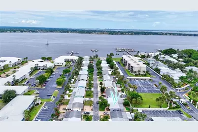 159 SE Sailfish Lane, Stuart, FL 34996 - Photo 5