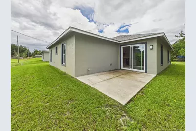 8575 100th Avenue, Vero Beach, FL 32967 - Photo 33