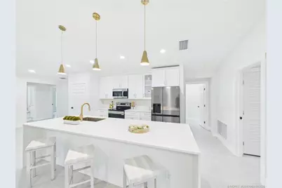 8575 100th Avenue, Vero Beach, FL 32967 - Photo 15