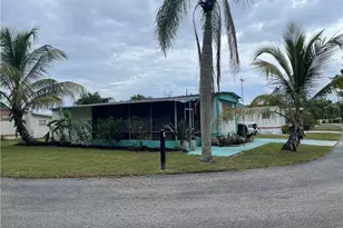 5400 SE Jack Ave, Stuart, FL 34997 - Photo 3