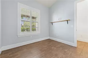 942 SW 27th St, Palm City, FL 34990 - Photo 17