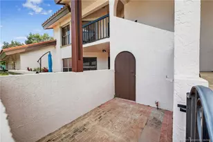 6110 SE Martinique Dr, Stuart, FL 34997 - Photo 3