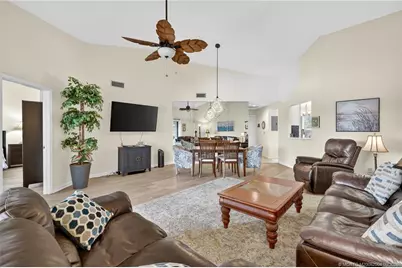 6110 SE Martinique Drive #201, Stuart, FL 34997 - Photo 7