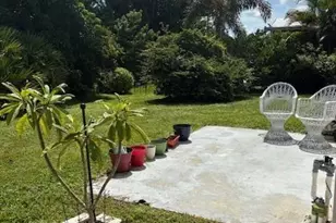 7061 SE Birchwood Ln, Stuart, FL 34997 - Photo 15