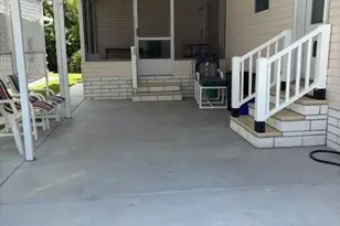 7061 SE Birchwood Ln, Stuart, FL 34997 - Photo 17