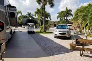 467 NW Sandtrap Ln, Port Saint Lucie, FL 34986 - Photo 1