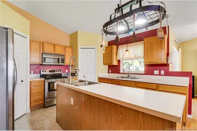 432 NW Raymond Lane, Port Saint Lucie, FL 34983 - Photo 11