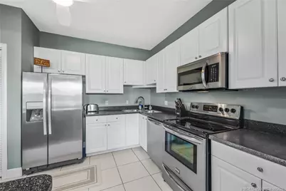 13226 Harbour Ridge Boulevard #5B, Palm City, FL 34990 - Photo 11