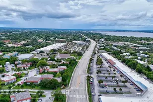 2929 SE Ocean Blvd, Stuart, FL 34996 - Photo 25