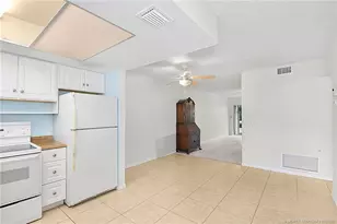 2929 SE Ocean Blvd, Stuart, FL 34996 - Photo 3