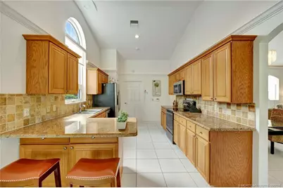 2018 NW Laurel Oak Lane, Palm City, FL 34990 - Photo 11