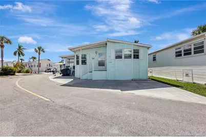 511 Nettles Boulevard, Jensen Beach, FL 34957 - Photo 3