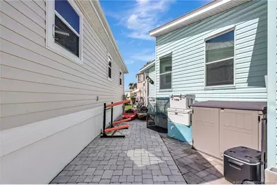 511 Nettles Boulevard, Jensen Beach, FL 34957 - Photo 41