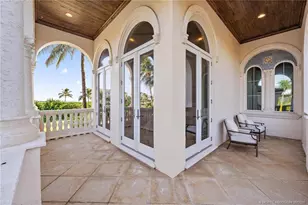 1025 NE Doubloon Dr, Stuart, FL 34996 - Photo 27