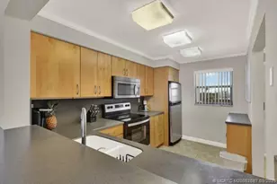 9490 S Ocean Dr, Jensen Beach, FL 34957 - Photo 7