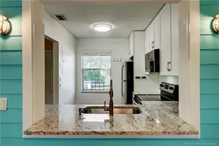 3101 SE Aster Ln, Stuart, FL 34994 - Photo 5