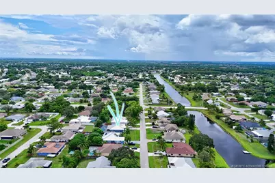 2077 SE Camden Street, Port Saint Lucie, FL 34952 - Photo 33