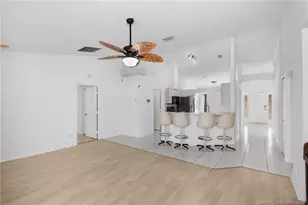 2077 SE Camden St, Port Saint Lucie, FL 34952 - Photo 13