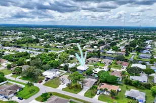 2077 SE Camden St, Port Saint Lucie, FL 34952 - Photo 35