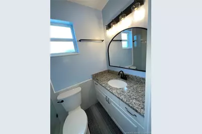 661 Hernando Street #6, Fort Pierce, FL 34949 - Photo 11