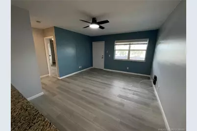 661 Hernando Street #6, Fort Pierce, FL 34949 - Photo 3