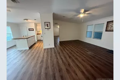 4452 SE Sweetwood Way, Stuart, FL 34997 - Photo 9