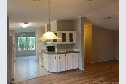 2555 Pga Boulevard #341, Palm Beach Gardens, FL 33410 - Photo 7