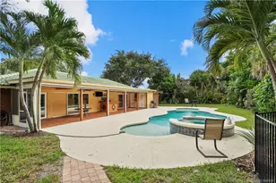 2164 SE St Lucie Blvd, Stuart, FL 34996 - Photo 3