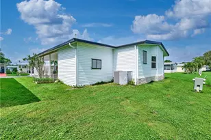 7083 SE Yellowood Ln, Stuart, FL 34997 - Photo 37