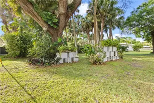 1001 S 11th St, Fort Pierce, FL 34950 - Photo 77