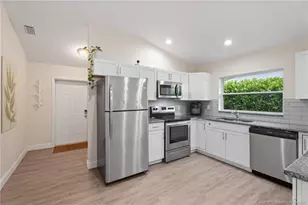 5030 SE Ebbtide Ave, Stuart, FL 34997 - Photo 15