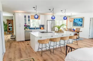 4756 SE Manatee Terrace, Stuart, FL 34997 - Photo 5